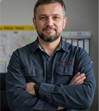 Павел Орлов, Инженер: электрика, сантехника